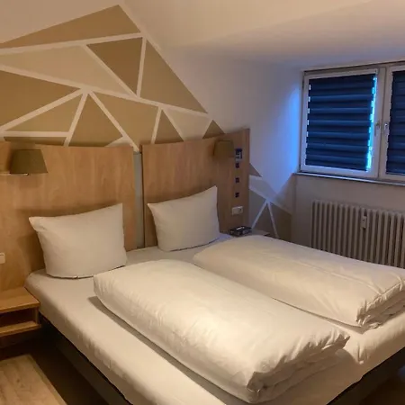 City Center Apartment 8 *